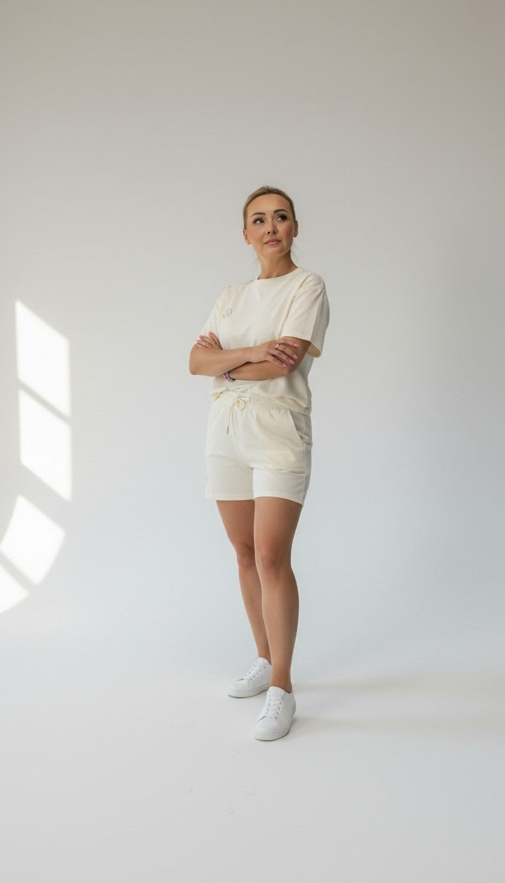 Set Shorts und T-Shirt