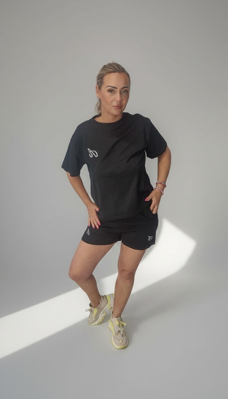 Set Shorts und T-Shirt