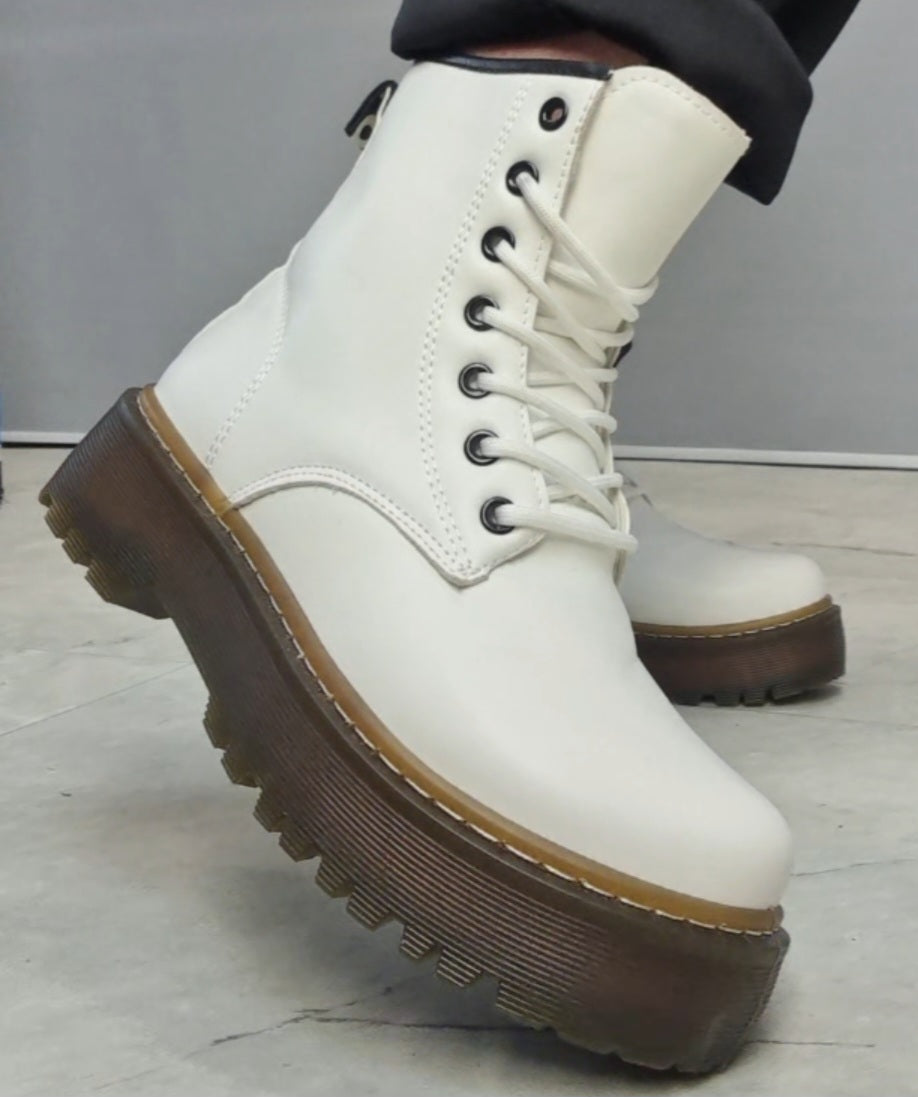 Boots Weiß