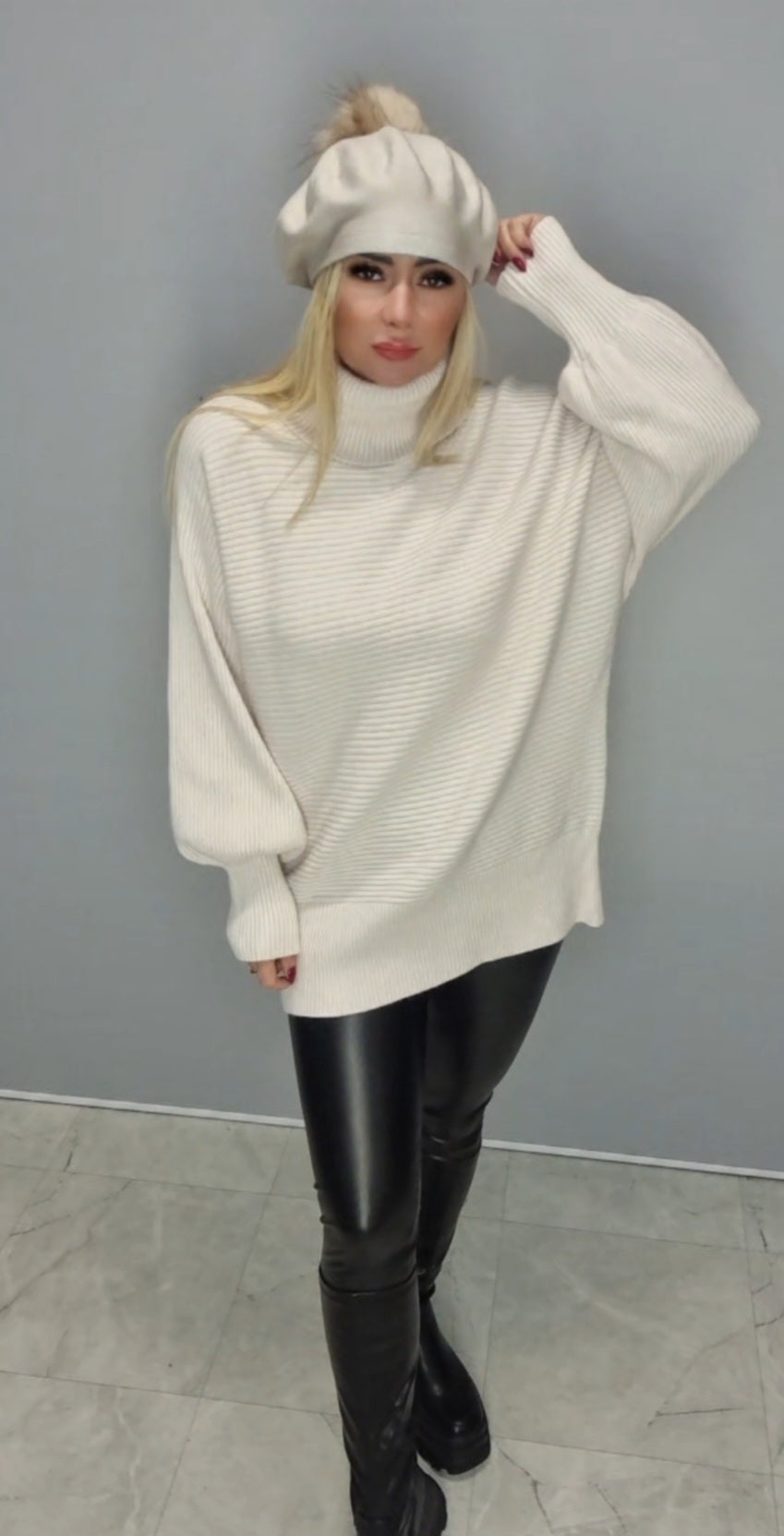 Rollkragenpullover in schöne beige Farbe