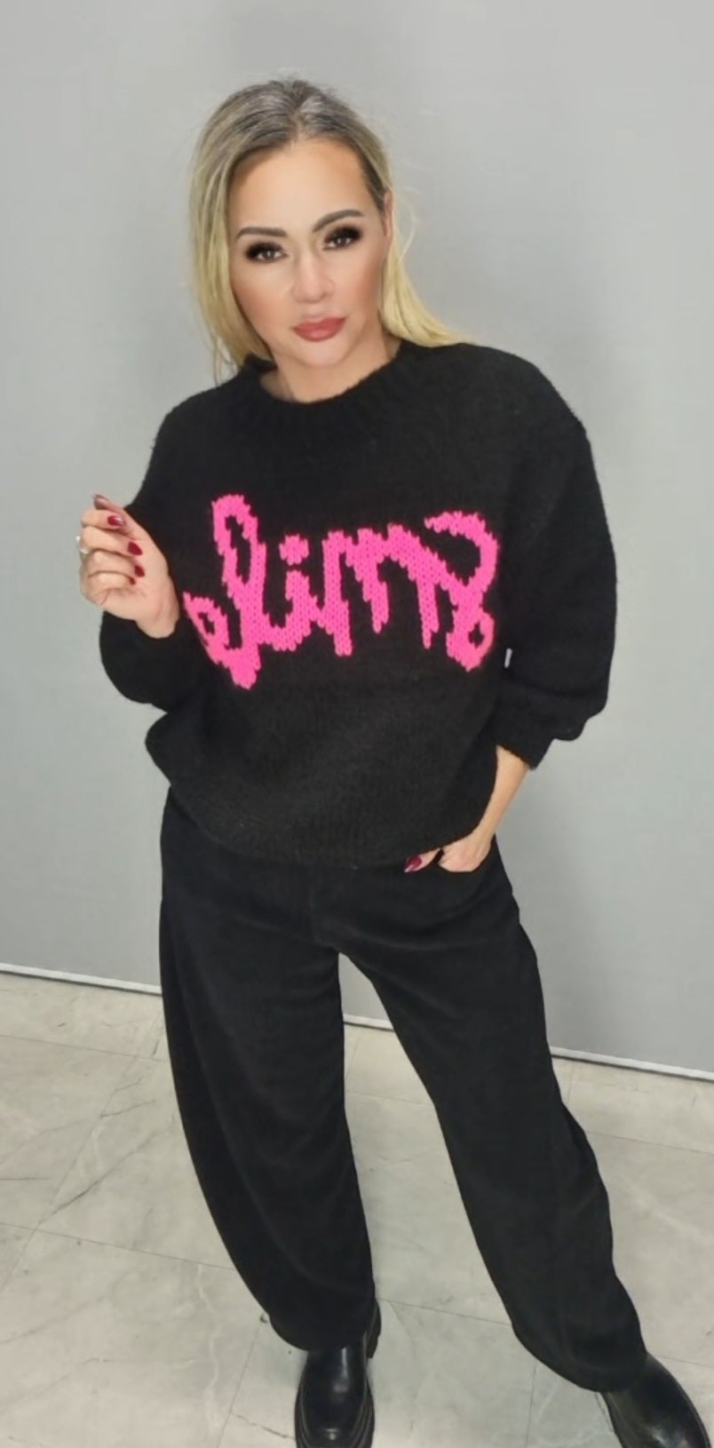 Mega Pullover mit Schrift