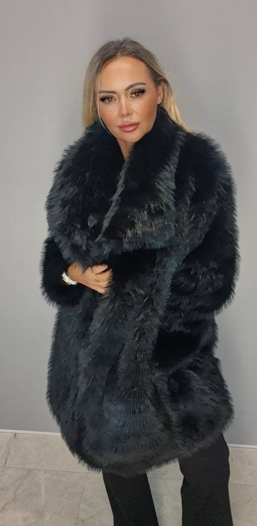 Teddy Mantel in Schwarz