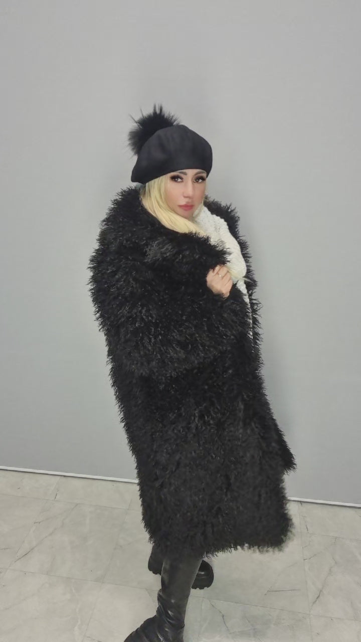 Lange Mantel in Schwarze Look